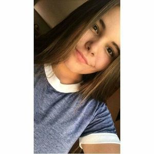 Meet your Posher, Makenzie