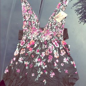 Floral tank with lace
