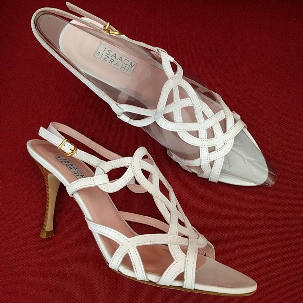 NWOT Isaac Mizrahi White Shoe