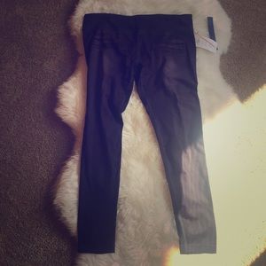 Lucy Indigo Run Tight