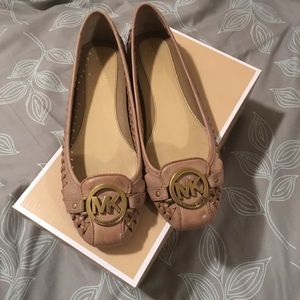 HOLD DO NOT BUY @adellane19