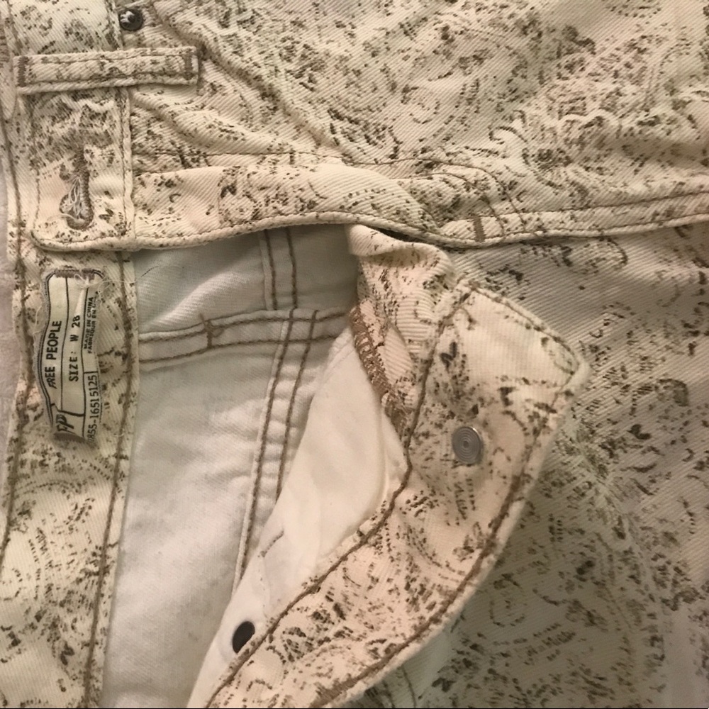 Super comfortable Free People shorts! - Picture 3 of 3