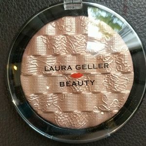 Laura Gellar Baked Gelato Lace Illuminator