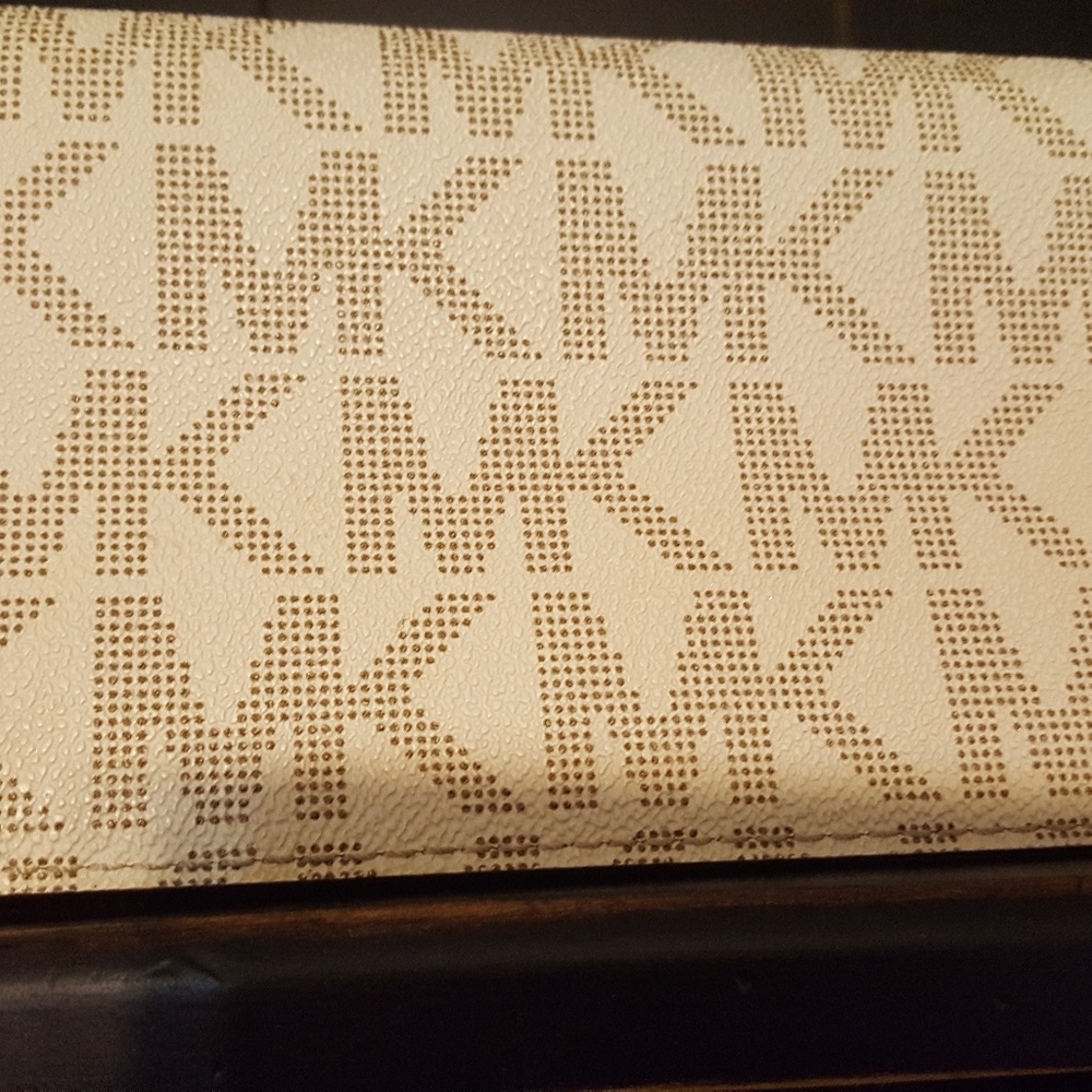 Wallet - Picture 2 of 3