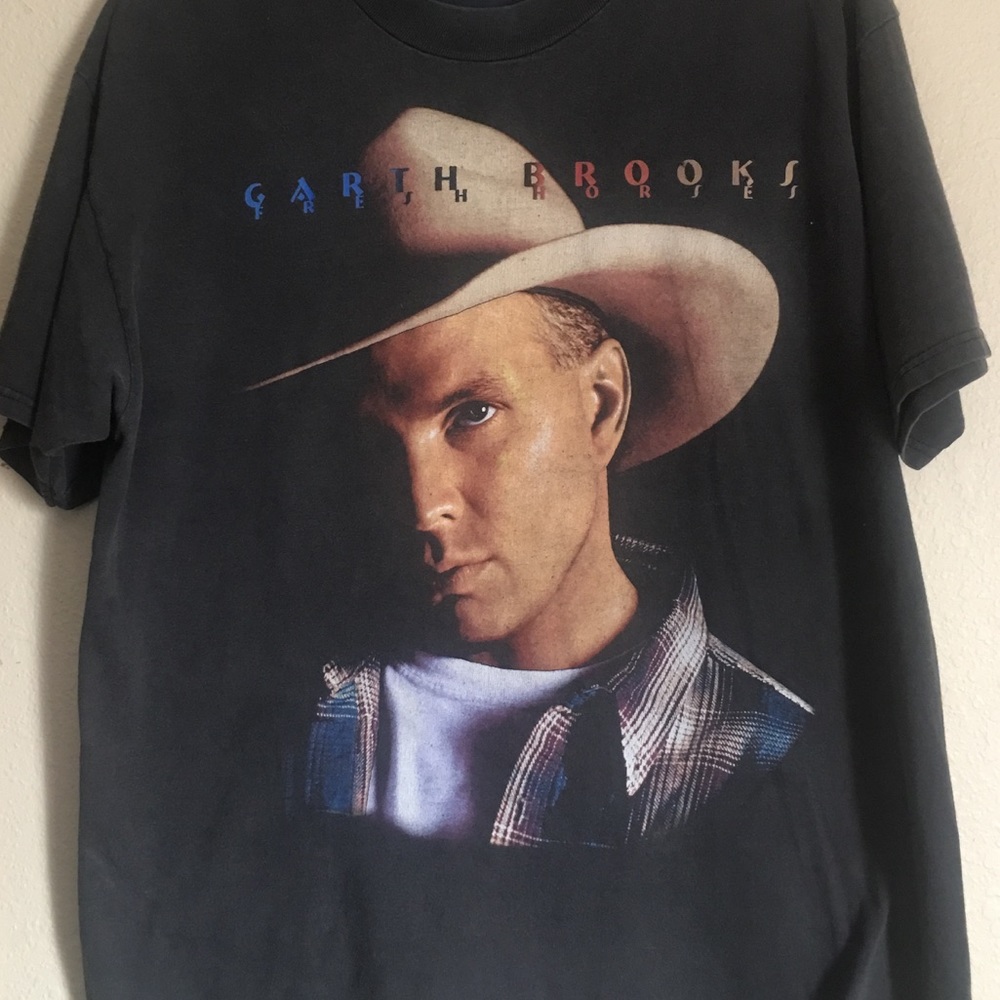 Garth Brooks band tee