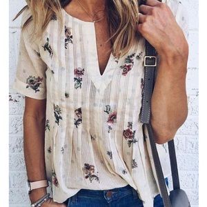 Floral v-neck sheer blouse