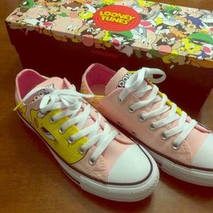 Looney Tunes Tweedy All Stars Converse