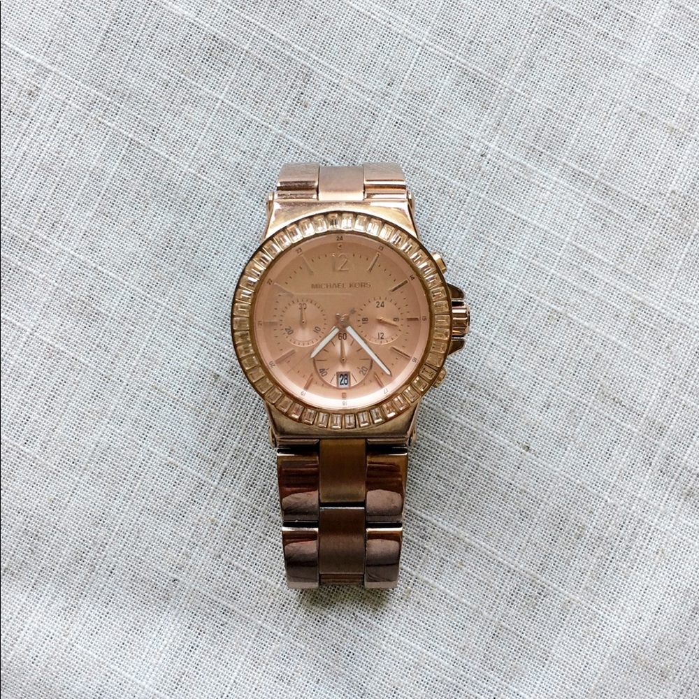 Flash Sale! ❤️ Rose gold Michael Kors watch