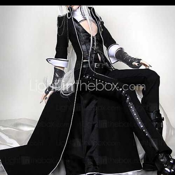 Street vampire costume fits size 4 3 pc costume - Picture 1 of 4