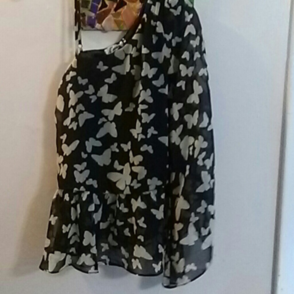 Cecico Sheer Butterfly 1-Sleeve Top