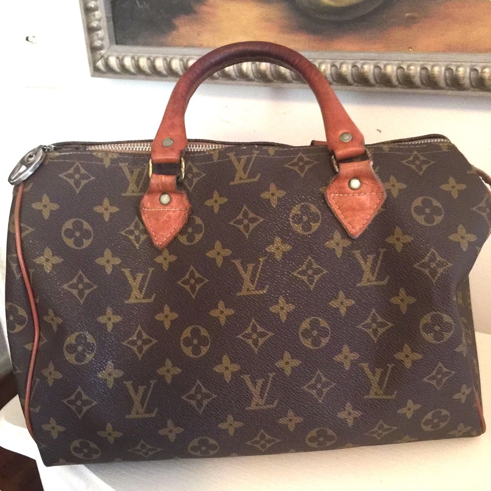 Louis Vuitton 30