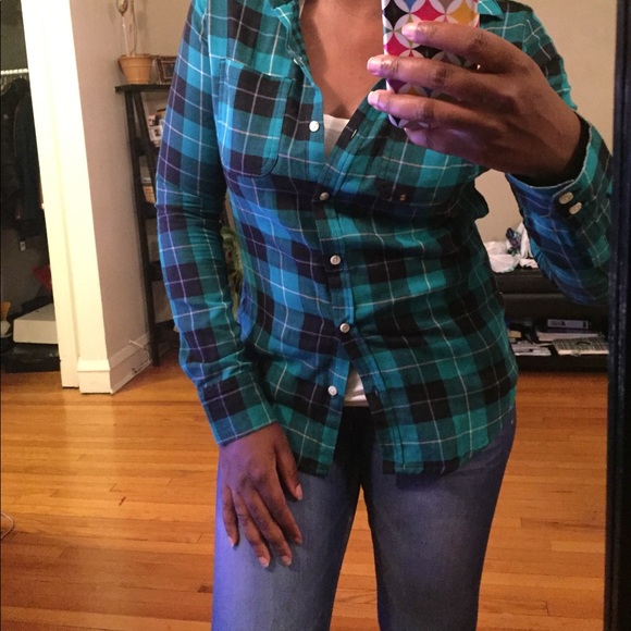 SOLD Checkered top - Picture 1 of 3