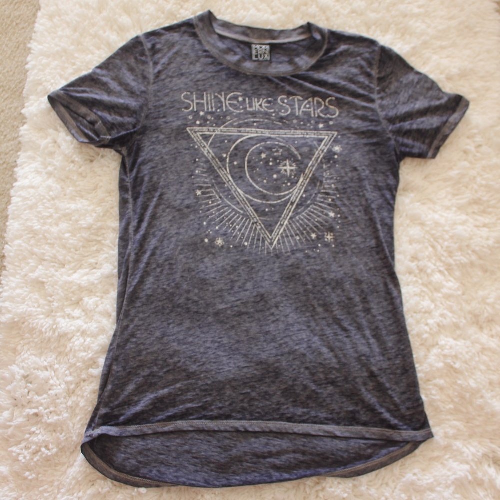 MODERN LUX shine like stars graphic tee