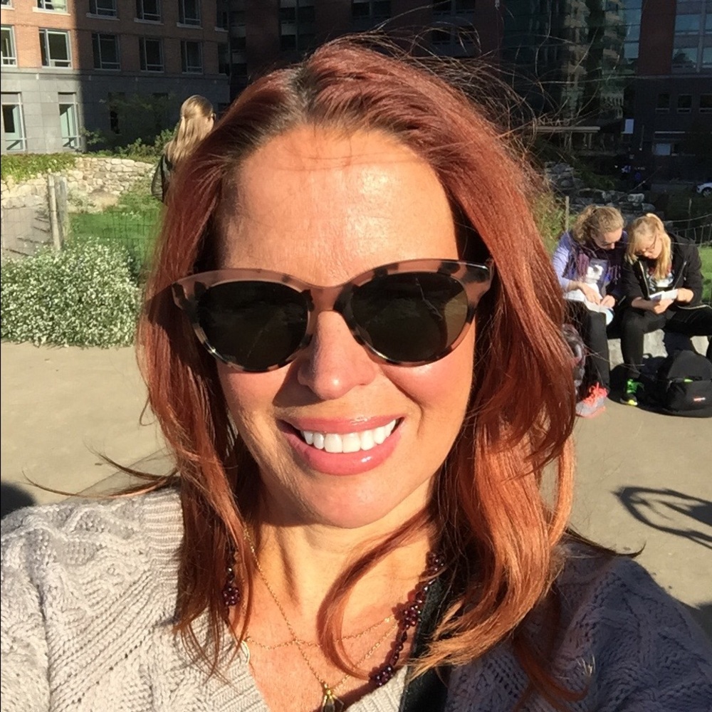 Meet your Posher, Beth. Reasonable offers welcomed