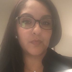 Meet your Posher, Melanir