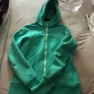 Lululemon scuba hoodie size 10