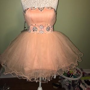 peach homecoming dress NEW