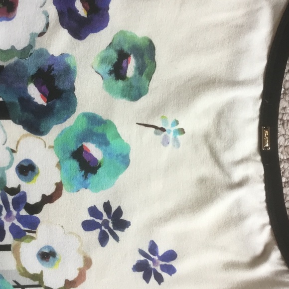 St. John Top - Picture 3 of 7