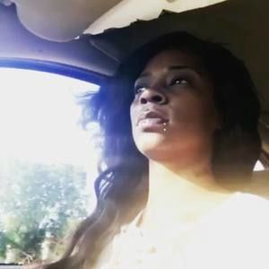 Meet your Posher, Nikki