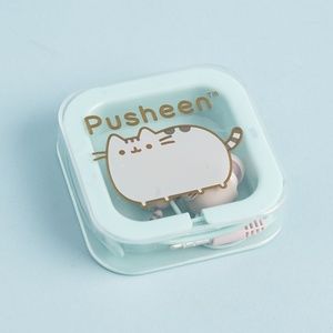 Pusheen cat box exclusive