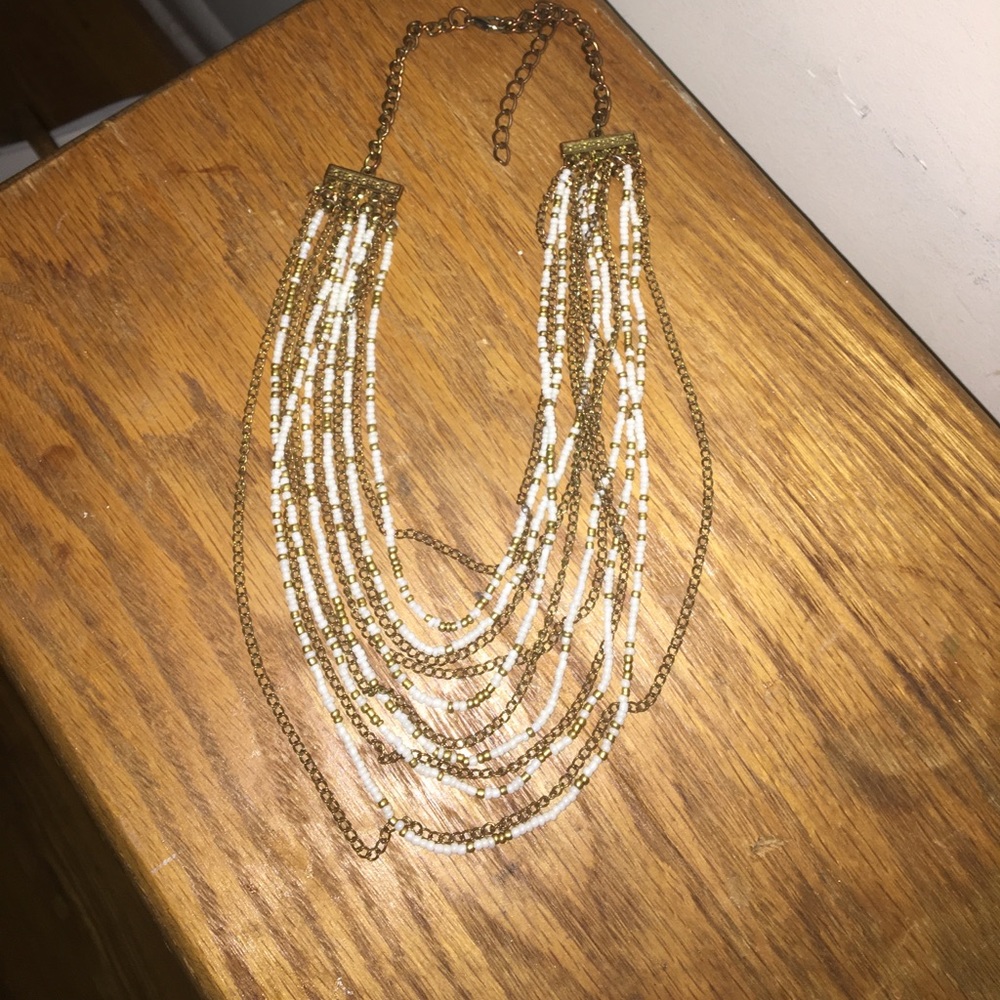 Multi-link statement necklace. - Picture 3 of 3