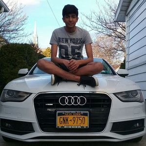 Meet your Posher, Thomas