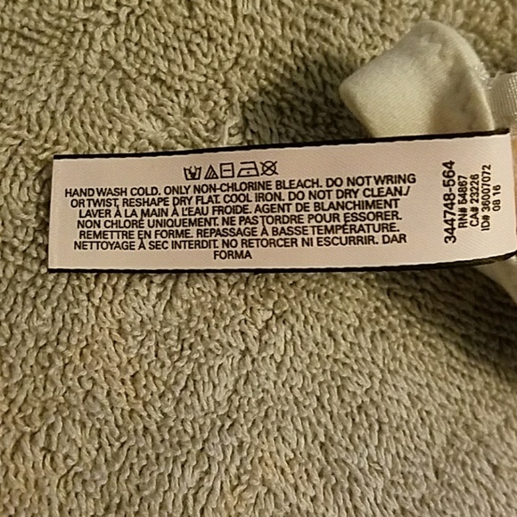 Lacey Victoria's Secret Racerback Bra - Picture 4 of 6