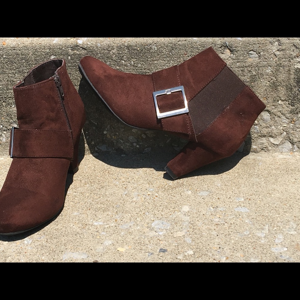 Brown Boots (Booties)