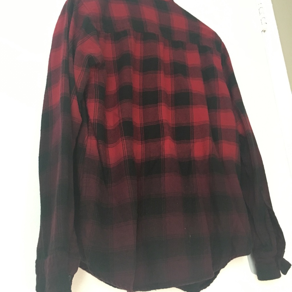 Blue Crown Brand Flannel Red and Black Plaid Small