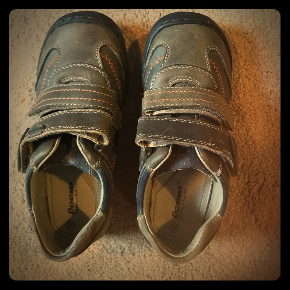 Beeko boys shoes