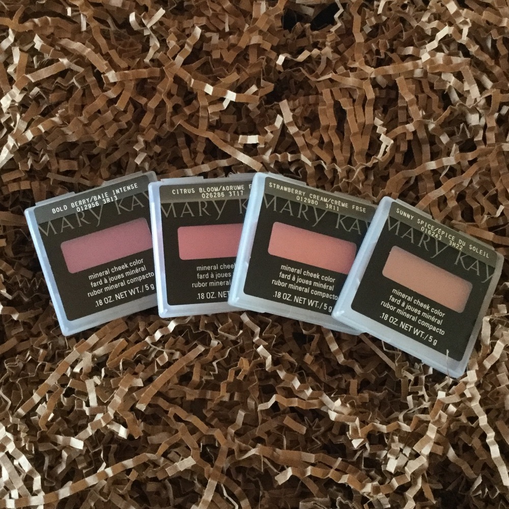 NIB - set of 4 MK cheek colors