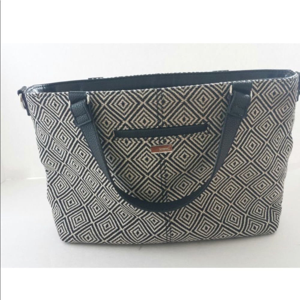 Jewell handbag by Thirty one bag