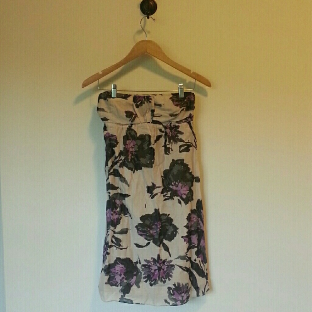 Strapless dress