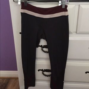 Lululemon run inspire capris size 4