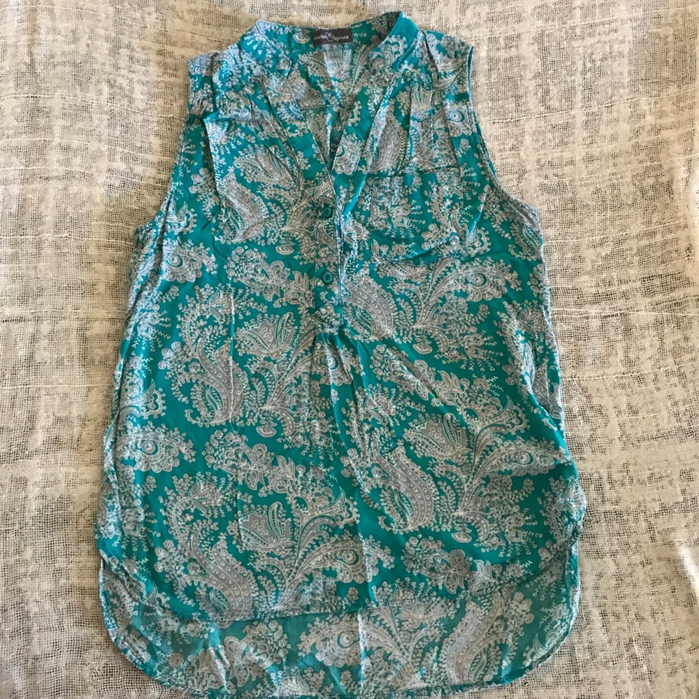 Mock neck button down Tank