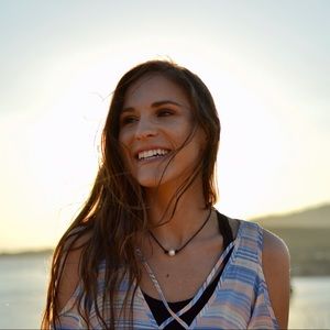 Meet your Posher, Camille