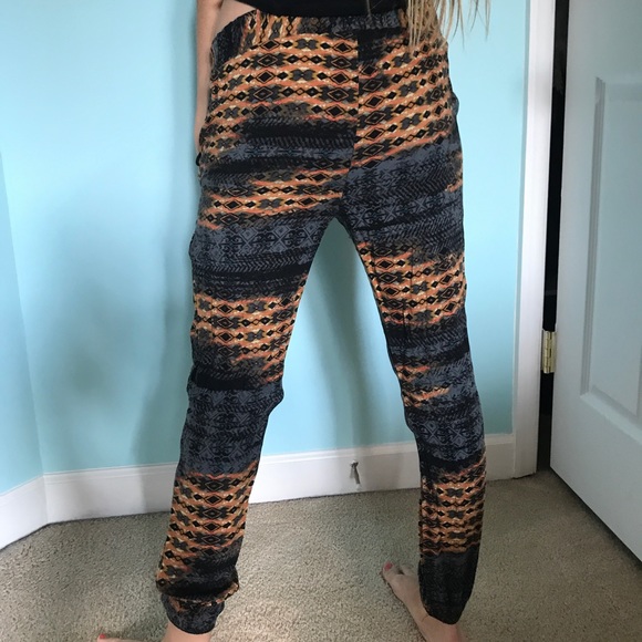 Patterned joggers - Picture 2 of 2