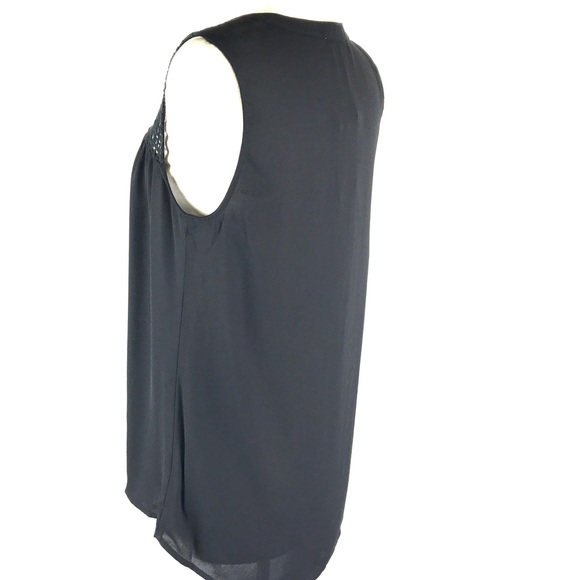 DR2 by Daniel Rainn - Sleeveless Lace Yolk Blouse - Picture 3 of 7