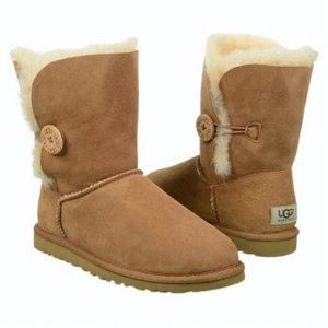 UGGs bailey button tan boots