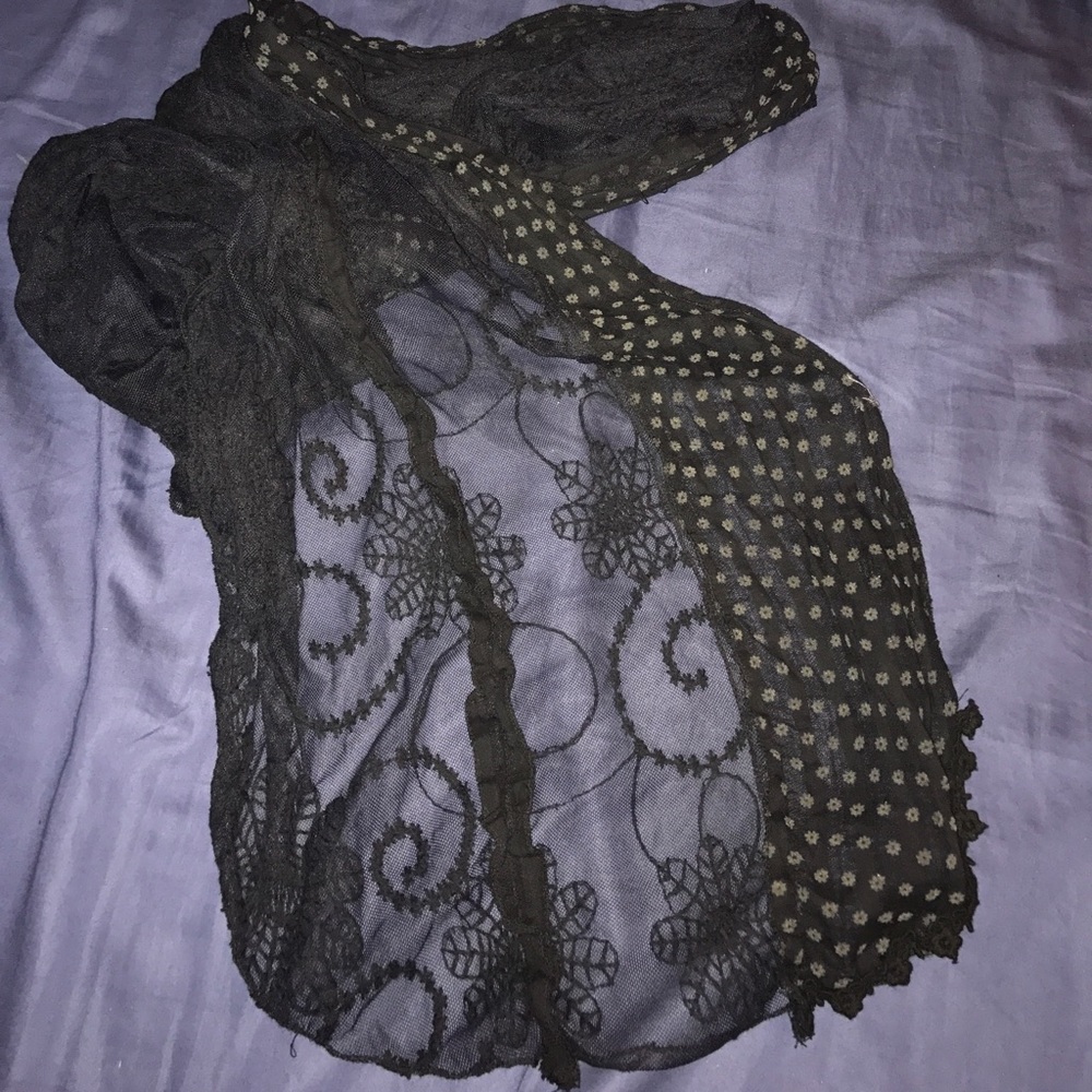 Black scarf