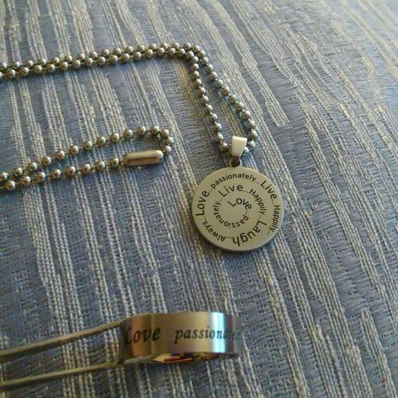 stainless steel ring & necklace set! - Picture 6 of 7