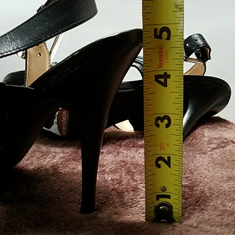 MICHAEL Michael KORS heels - Picture 3 of 8