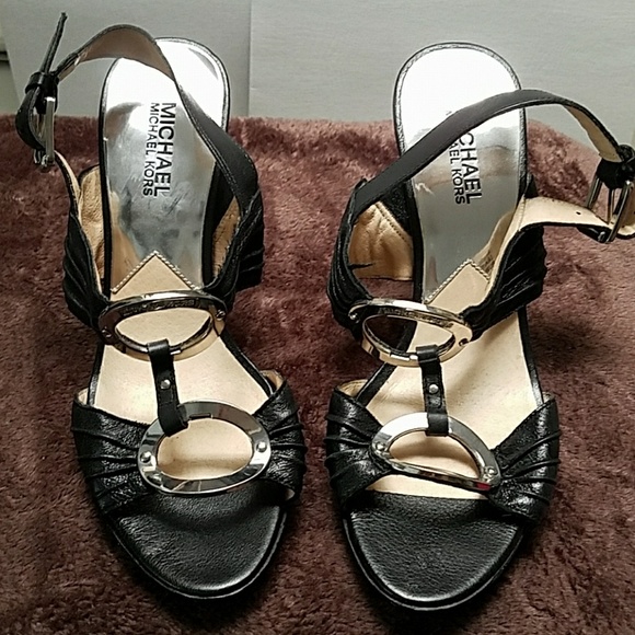 MICHAEL Michael KORS heels - Picture 7 of 8