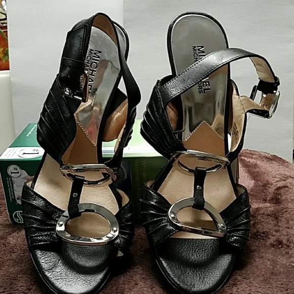 MICHAEL Michael KORS heels - Picture 8 of 8