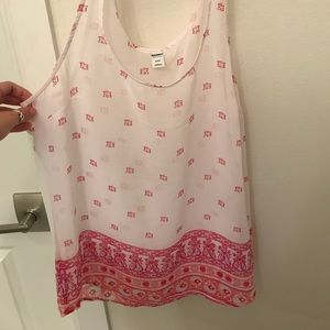 White and pink patterned tank top