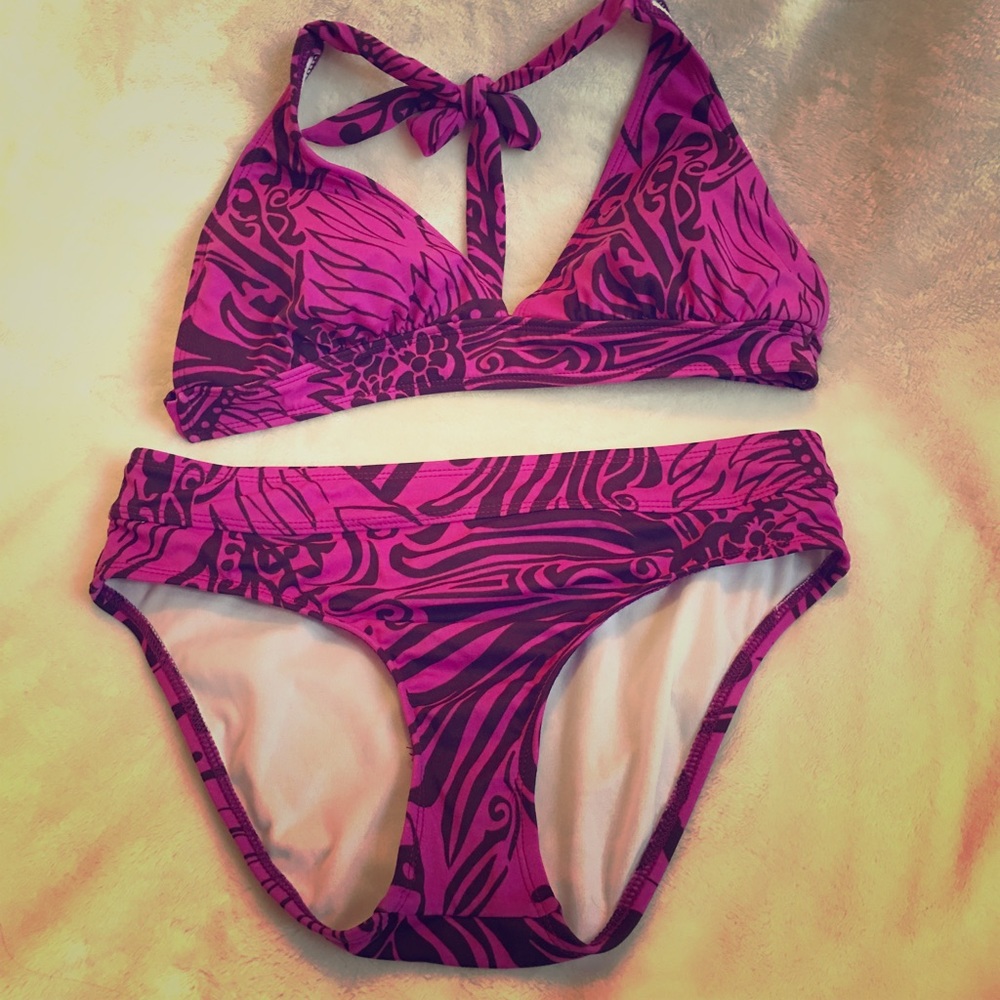 Athleta 2-piece. Purple and brown.