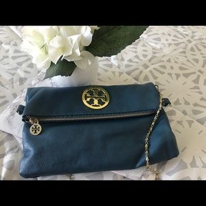 Beautiful color Tory Burch Crossbody/Clutch