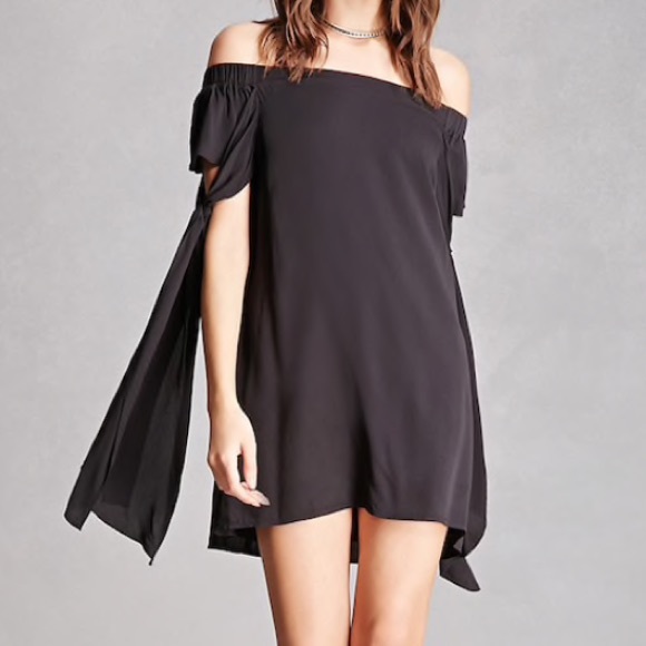 Off the shoulder mini dress - Picture 1 of 4