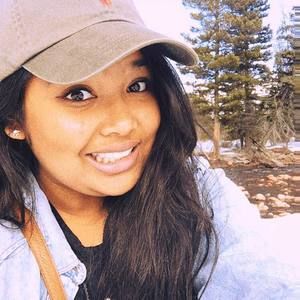 Meet your Posher, Elaine