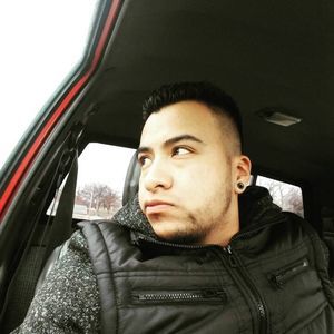 Meet your Posher, Cesar